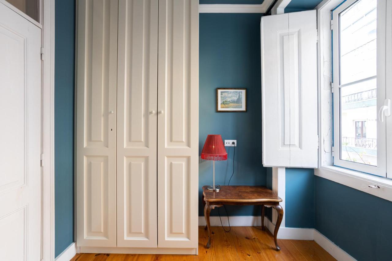 Bright Tailor Made Apartment By The Castle Lisbon Exterior photo